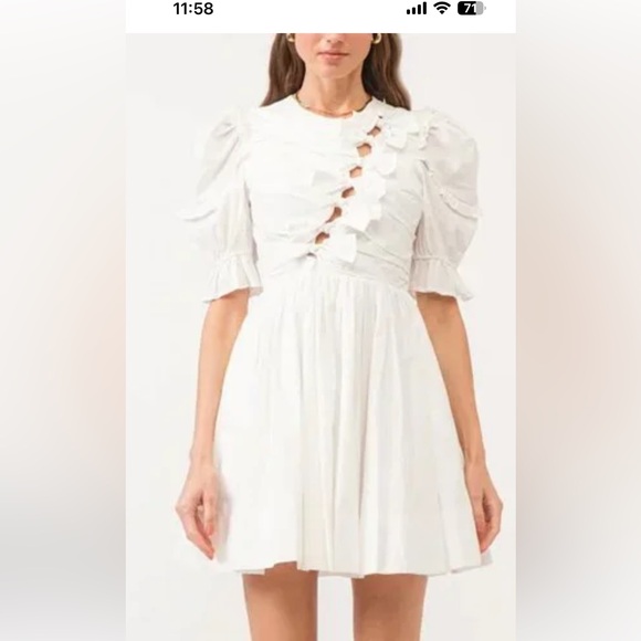 🤍🤍🌸- Beautiful Sofia the Label White Dress with bows - NWT - Picture 10 of 11
